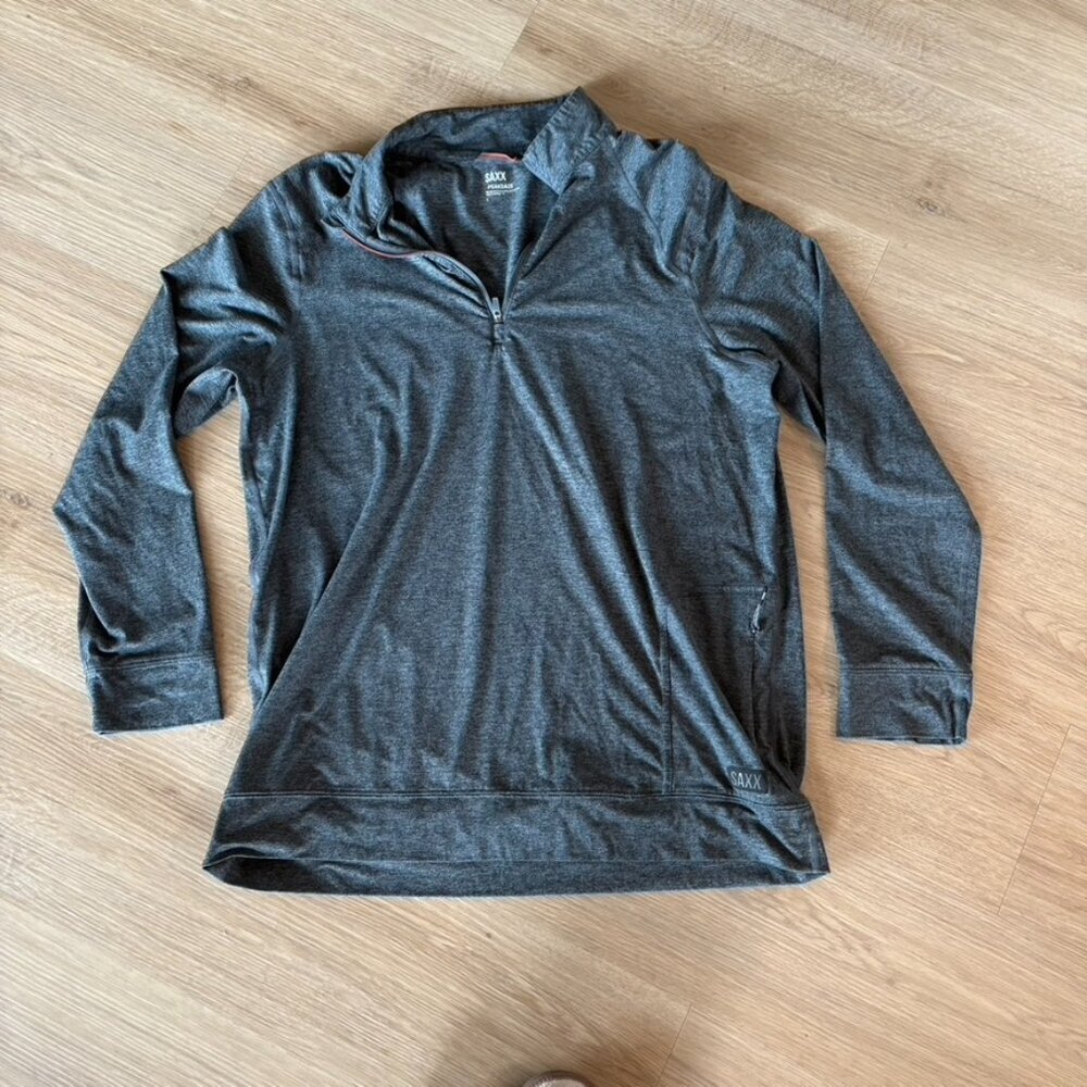** Saxx Men's PeakDaze Half Zip Heather Gray Performance Soft Knit Size Large